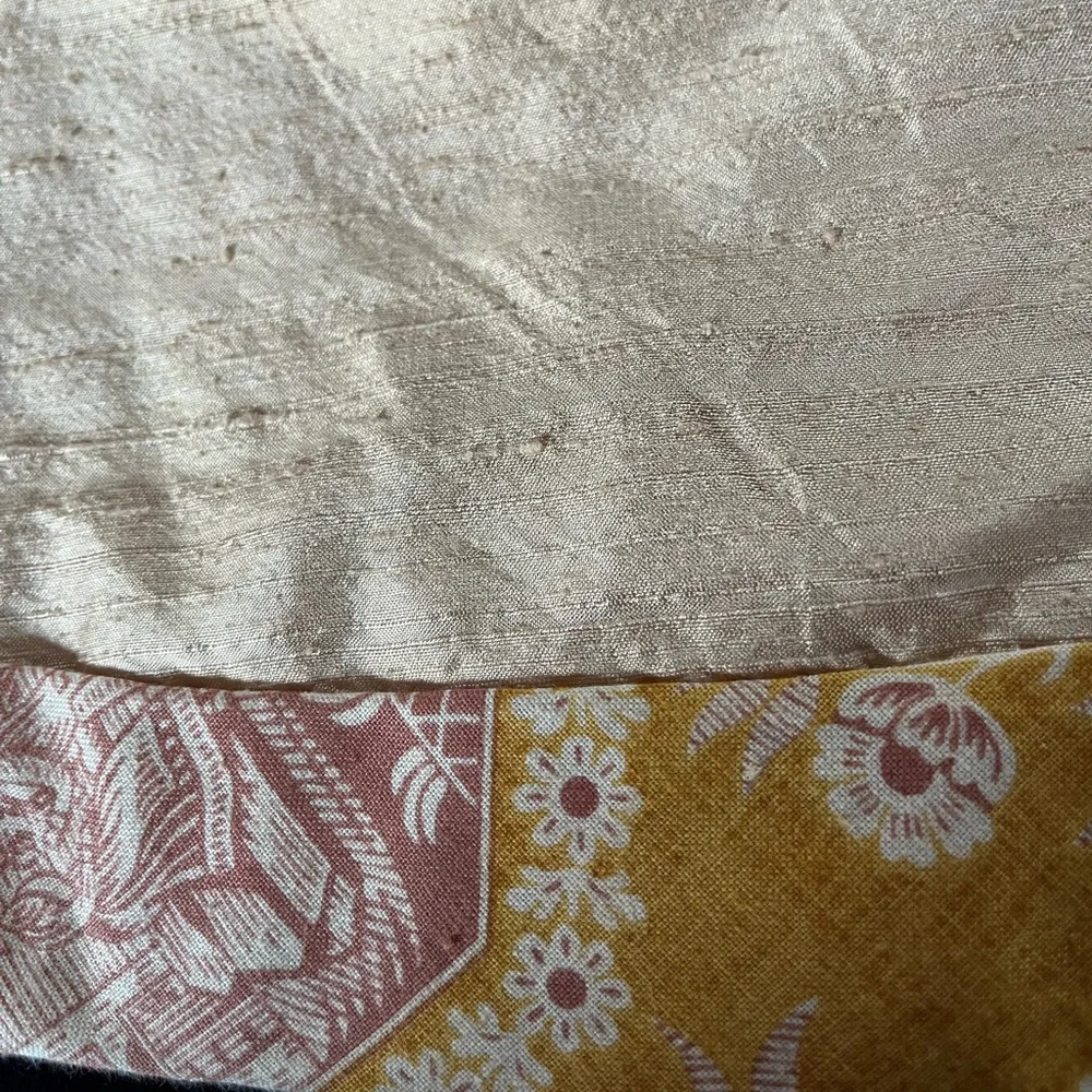 Jean Monro Ltd. Custom Made Round Natural Linen Tablecloth